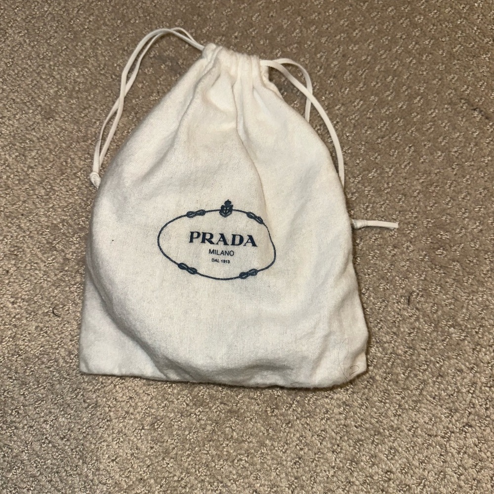 Prada Utility Belt - 100% Authentic - Picture 5 of 5